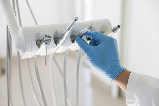 Professional Teeth Whitening technician working in Peru, IL